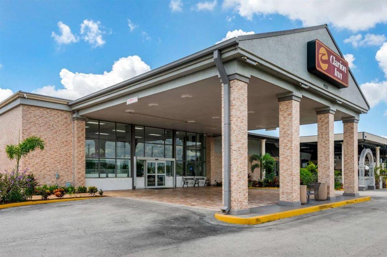 Quality Inn And Conference Center Tampa-Brandon Kültér fotó