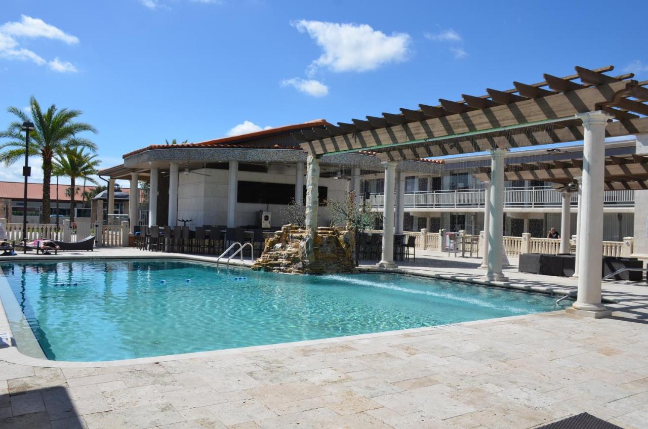 Quality Inn And Conference Center Tampa-Brandon Heartland Kültér fotó