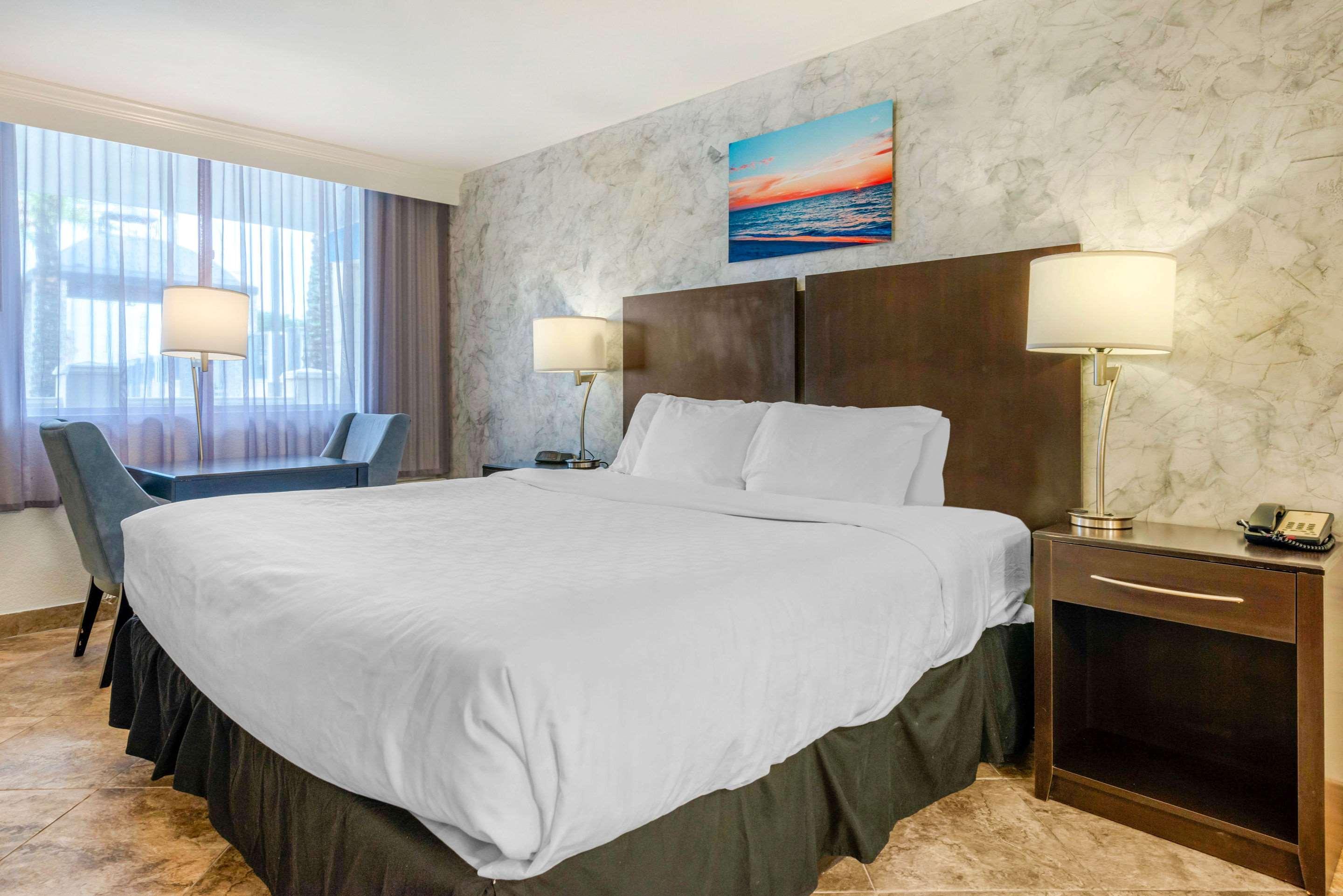 Quality Inn And Conference Center Tampa-Brandon Heartland Kültér fotó