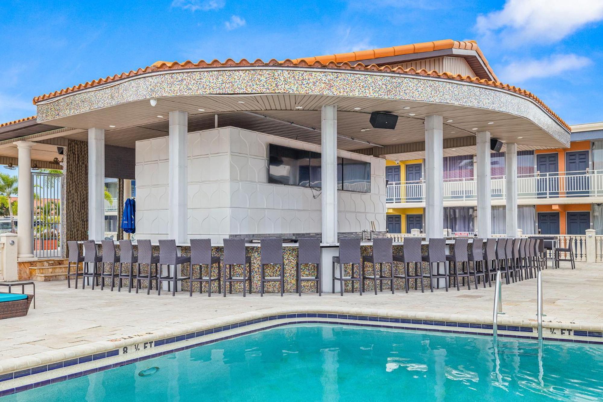 Quality Inn And Conference Center Tampa-Brandon Heartland Kültér fotó