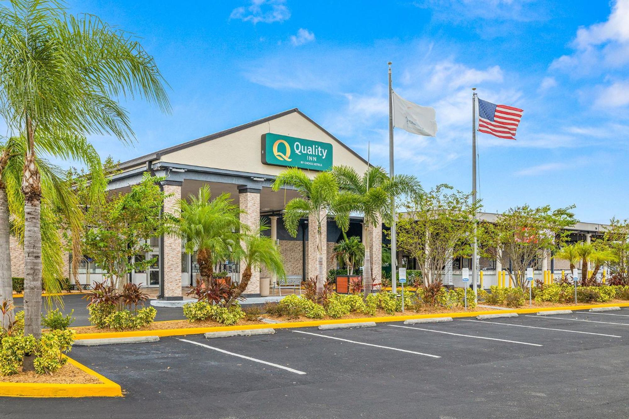 Quality Inn And Conference Center Tampa-Brandon Kültér fotó